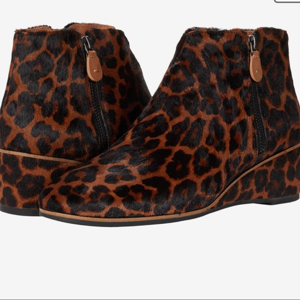 Kenneth Cole Gentle Souls real fur Ella Wedge Zip,Brown Multi Leopard, 6